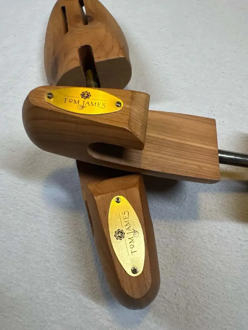 Tom James Aromatic Cedar Shoe Trees